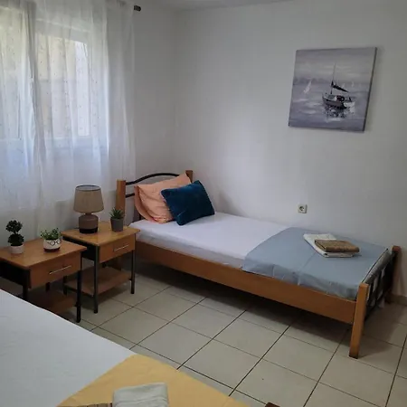 Holiday home Adi's House